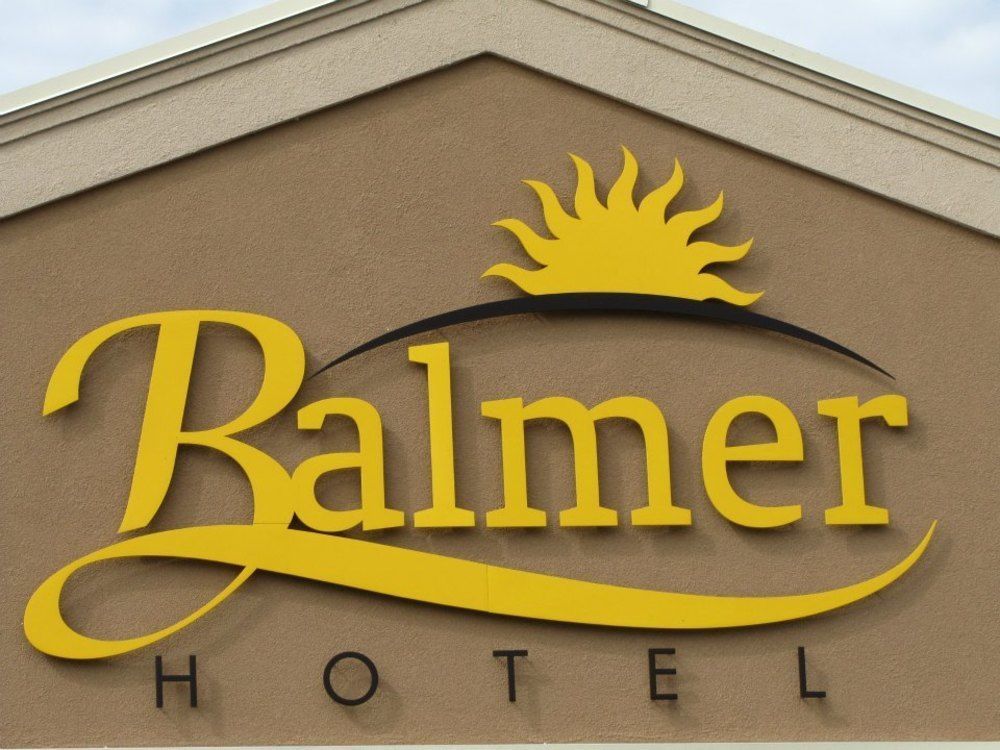 Balmer Hotel Red Lake Eksteriør billede